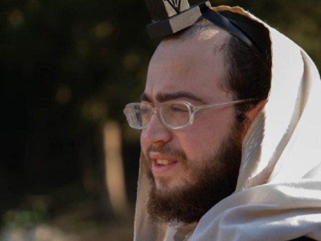 פנחס מנחם פשווזמן הי"ד. לוי דביש