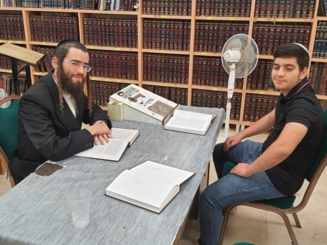 באדיבות המצלם