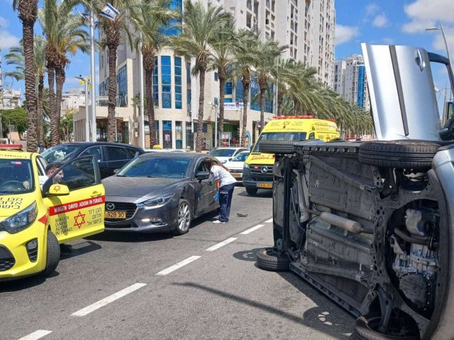 צילום בלעדי לאשדודס שניות אחר ההתהפכות: א' מיכאלי