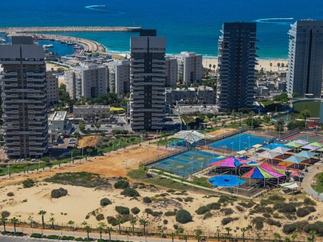 נוף אשדוד (צילום: אורי קריספין)