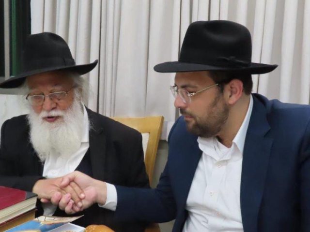 הרב אמסילי עם הגרמ כהן. א' מיכאלי
