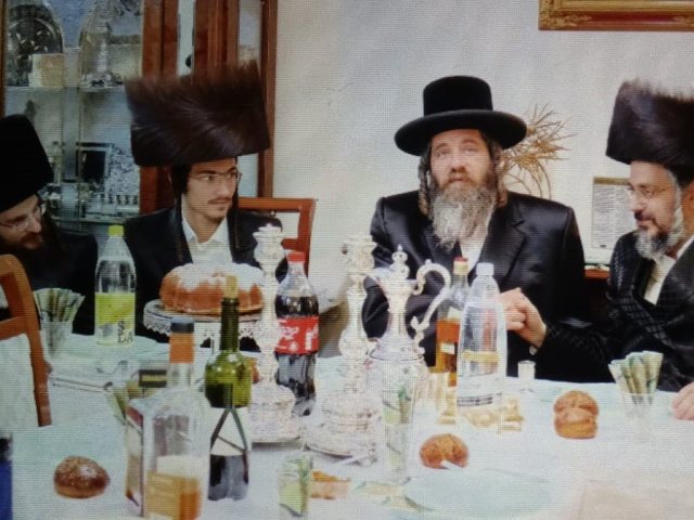 באדיבות המצלם