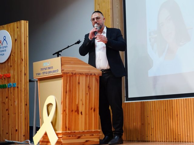 הרב מני אזולאי. צילום: מייק אדרי