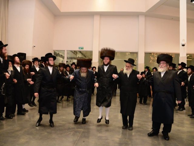 חתונת בערגסאז. יוסי לוי