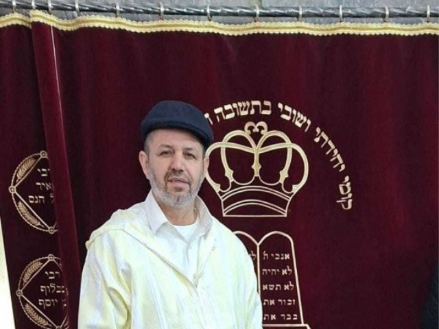 אלי כהן במרוקו. המצלם