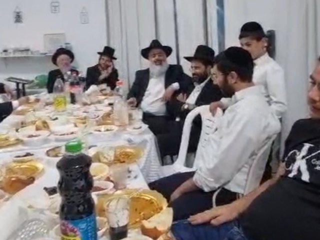 הילולת הרהצ מאוסטרופוליא. א' מיכאלי