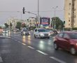 אפילו הרחובות מכריזים: ב'מאה' עשו חג למחירים