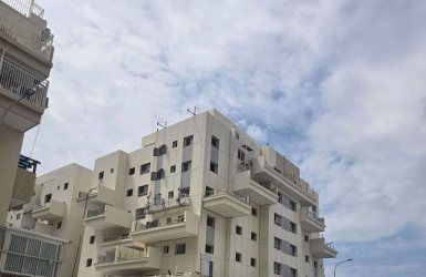 הבניין ביהודה הנשיא. משרד עו"ד אלעד עפרי