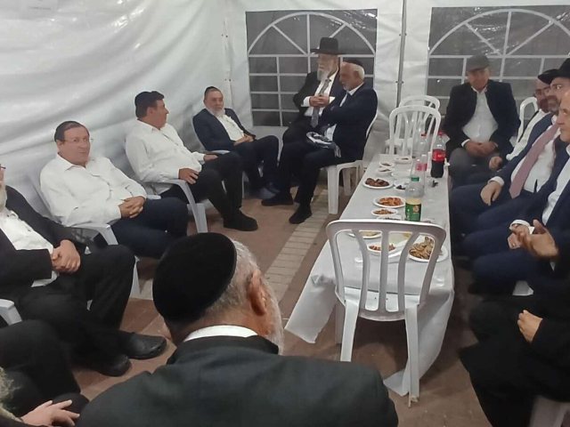 ניחום אבלים משפחת סבח. א' מיכאלי