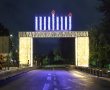 מתחרה בחב"דניקים? חנוכיות ענק הוצבו ברחבי ירושלים