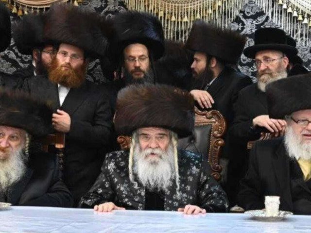 האדמור מקרעטשניף ירושלים. מ' מיכאלי