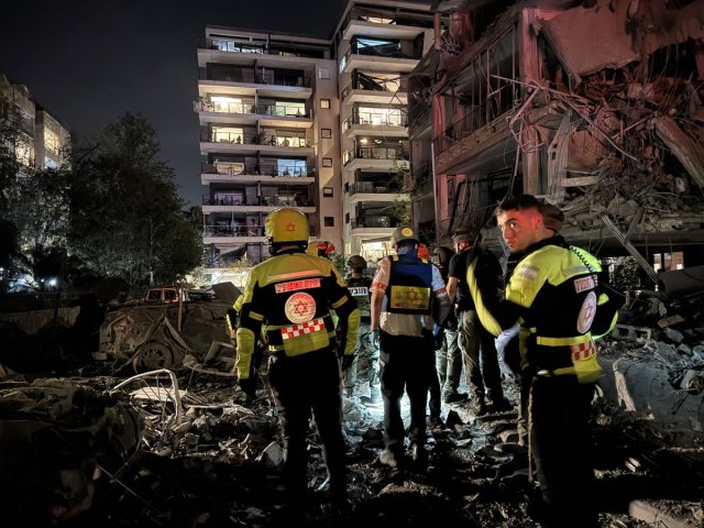 זירת הנפילה ברמת גן דוברות מד"א