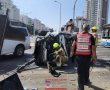 שלושה נפגעים בתאונת דרכים באשדוד; אחד הרכבים התהפך