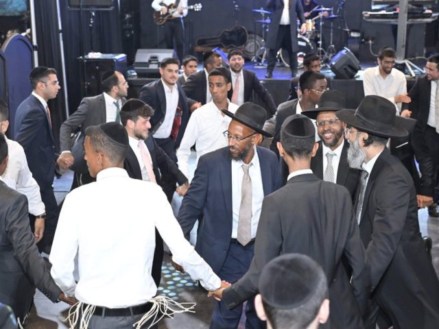 חתונת הרב הדנה. אייל דיגיטל