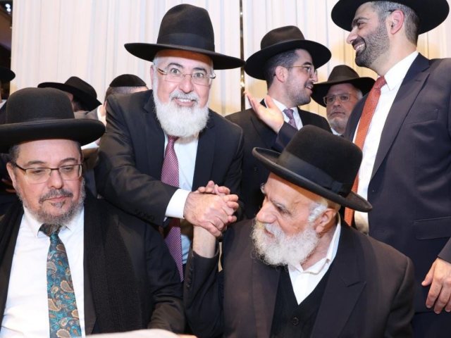 בר מצוה לבן שר הדתות מלכיאלי. יעקב כהן