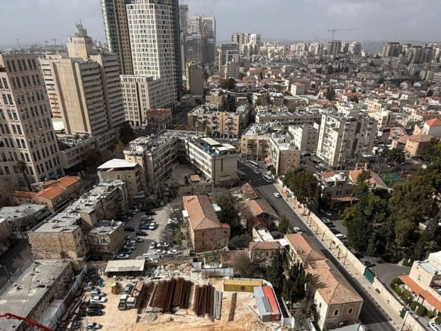 תנופת בניה בירושלים. אלי פינק