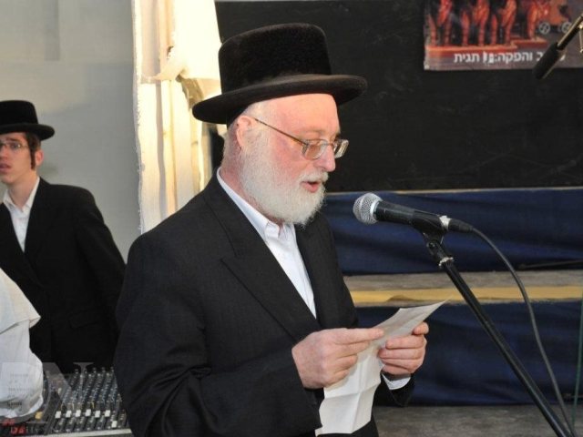 באדיבות המצלם