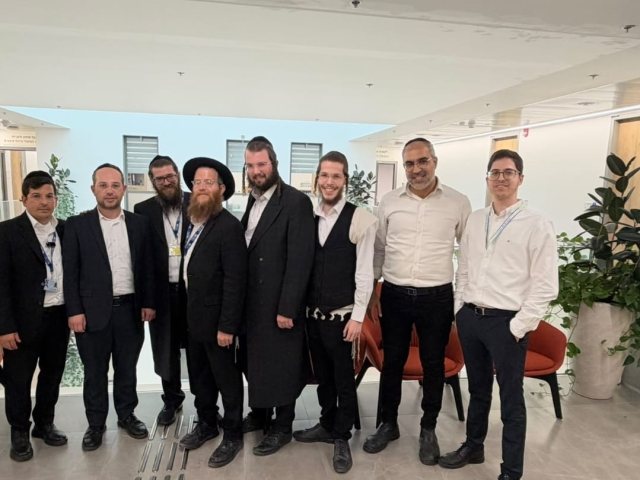 מתאמי קשרי הקהילה של הכללית באסותא