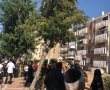 דקות לאחר האזעקה: דוד שמש התפוצץ על גג בניין ברובע ג' ועורר בהלה (וידאו)