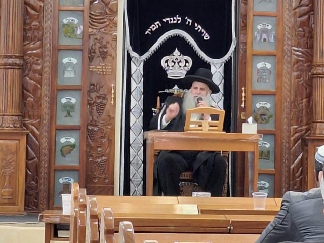 רבי מאיר אבוחצירא ביום הבחירות. א מיכאלי