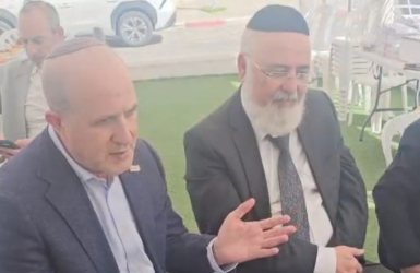 בניחום האבלים. צילום: א' מיכאלי