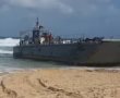 הפתעה בים: נחתת אמריקאית עם חיילים מארינס נתקעה בחופי אשדוד - צפו בוידאו