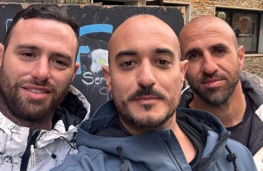 החברים שהותקפו