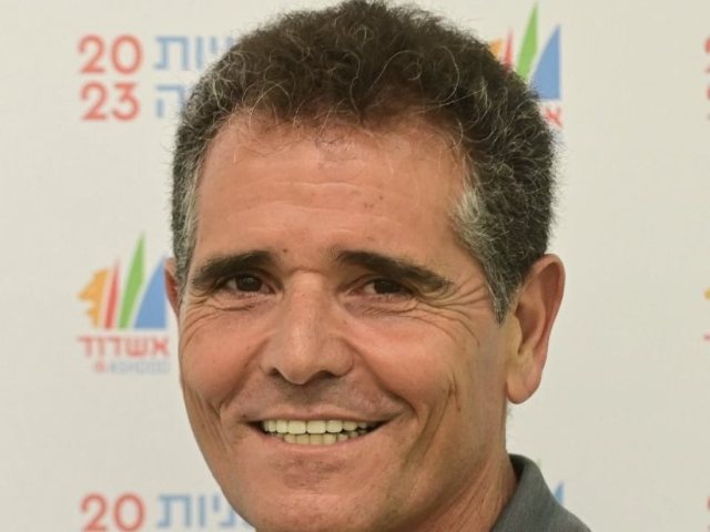 אילן בן עדי - מנכ"ל העירייה (צילום: אורי קריספין)