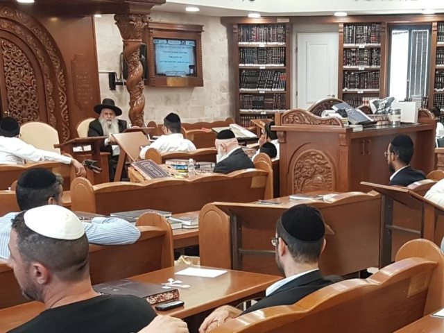 מתיבתא דרבנו עובדיה. א' מיכאלי