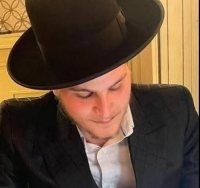 המנוח. רץ ברשת ומתפרסם על פי סעיף 27א בחוק זכויות יוצרים