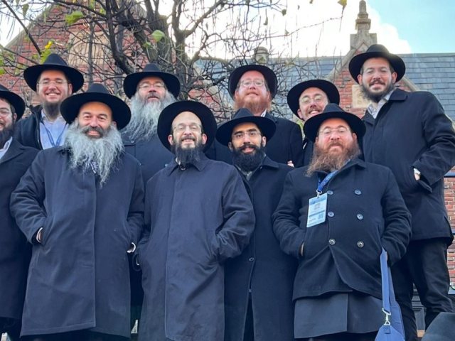 שלוחי הרבי באשדוד. שניאור שיף