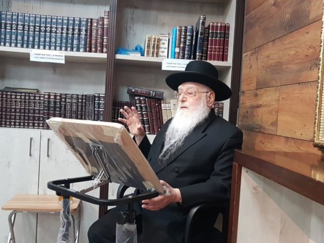 מסירות הנפש מגינה. הרב חיים פינטו. צילום: א' מיכאלי