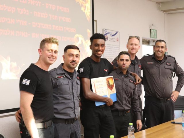 דוברות כיבוי האש